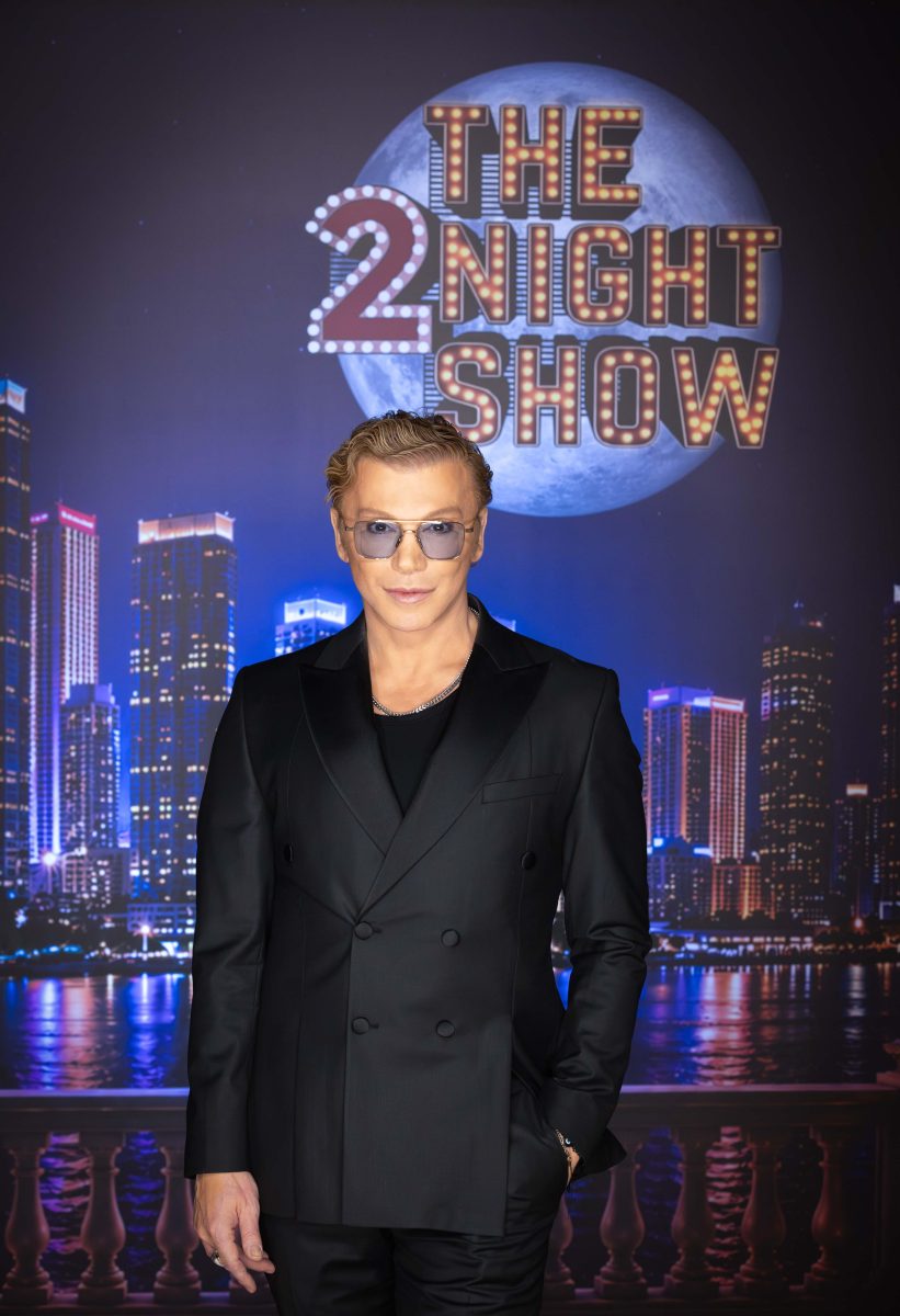 the night show takis zaxaratos
