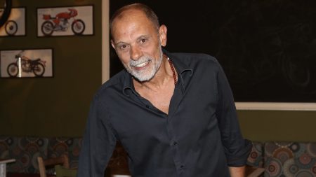 Τζώνυ Θεοδωρίδης